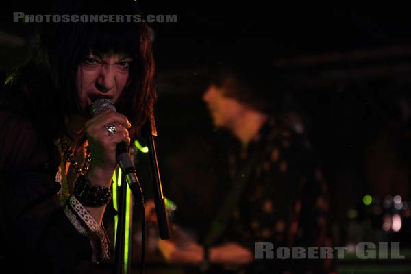 LYDIA LUNCH'S BIG SEXY NOISE - 2010-04-24 - PARIS - Batofar - 